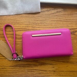 Steve Madden Wallet/Wristlet. NWT